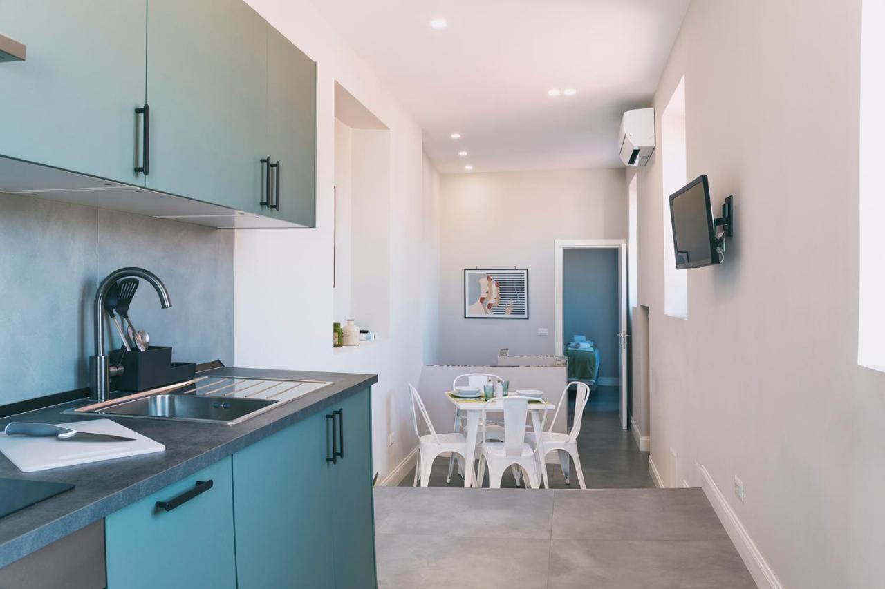 Up25 Bed & Breakfast Napoli Bagian luar foto