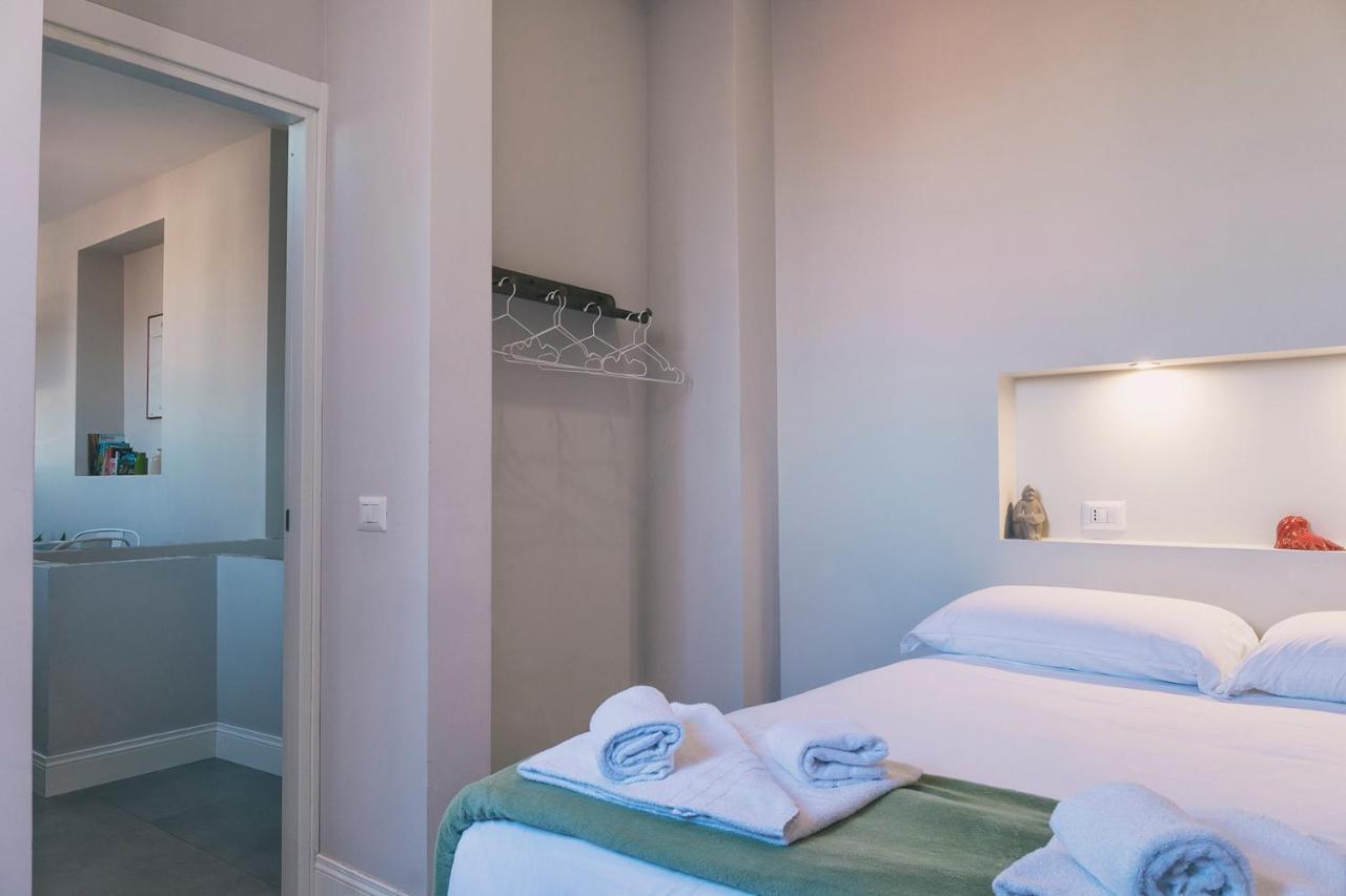 Up25 Bed & Breakfast Napoli Bagian luar foto