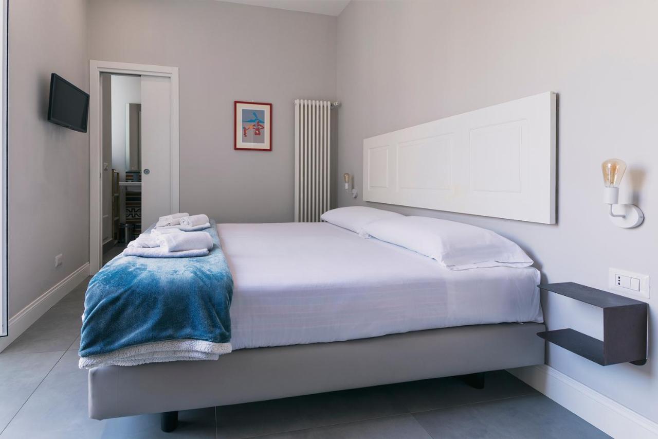 Up25 Bed & Breakfast Napoli Bagian luar foto
