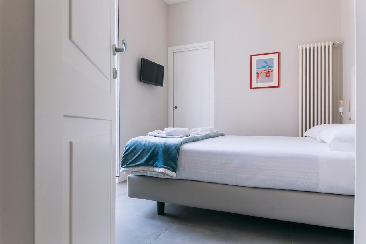 Up25 Bed & Breakfast Napoli Bagian luar foto