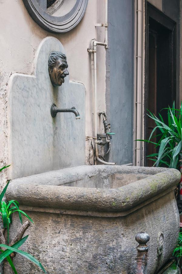 Up25 Bed & Breakfast Napoli Bagian luar foto