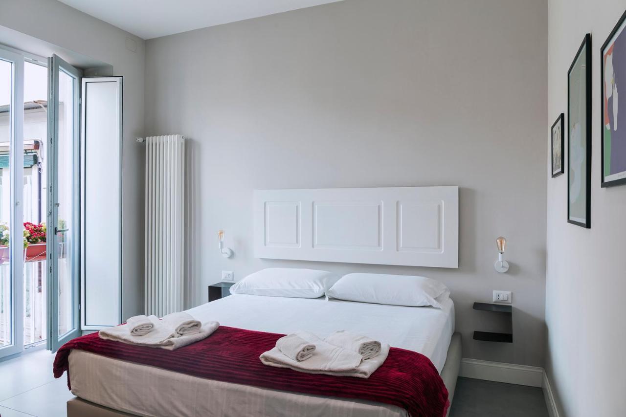 Up25 Bed & Breakfast Napoli Bagian luar foto