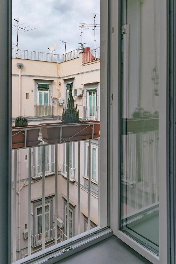 Up25 Bed & Breakfast Napoli Bagian luar foto